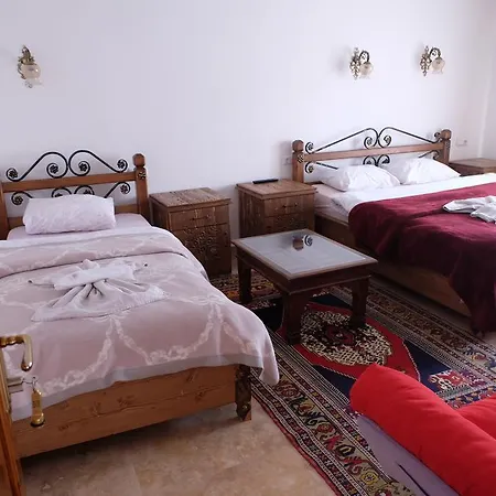 Pensionat Anatolia Cave 2*